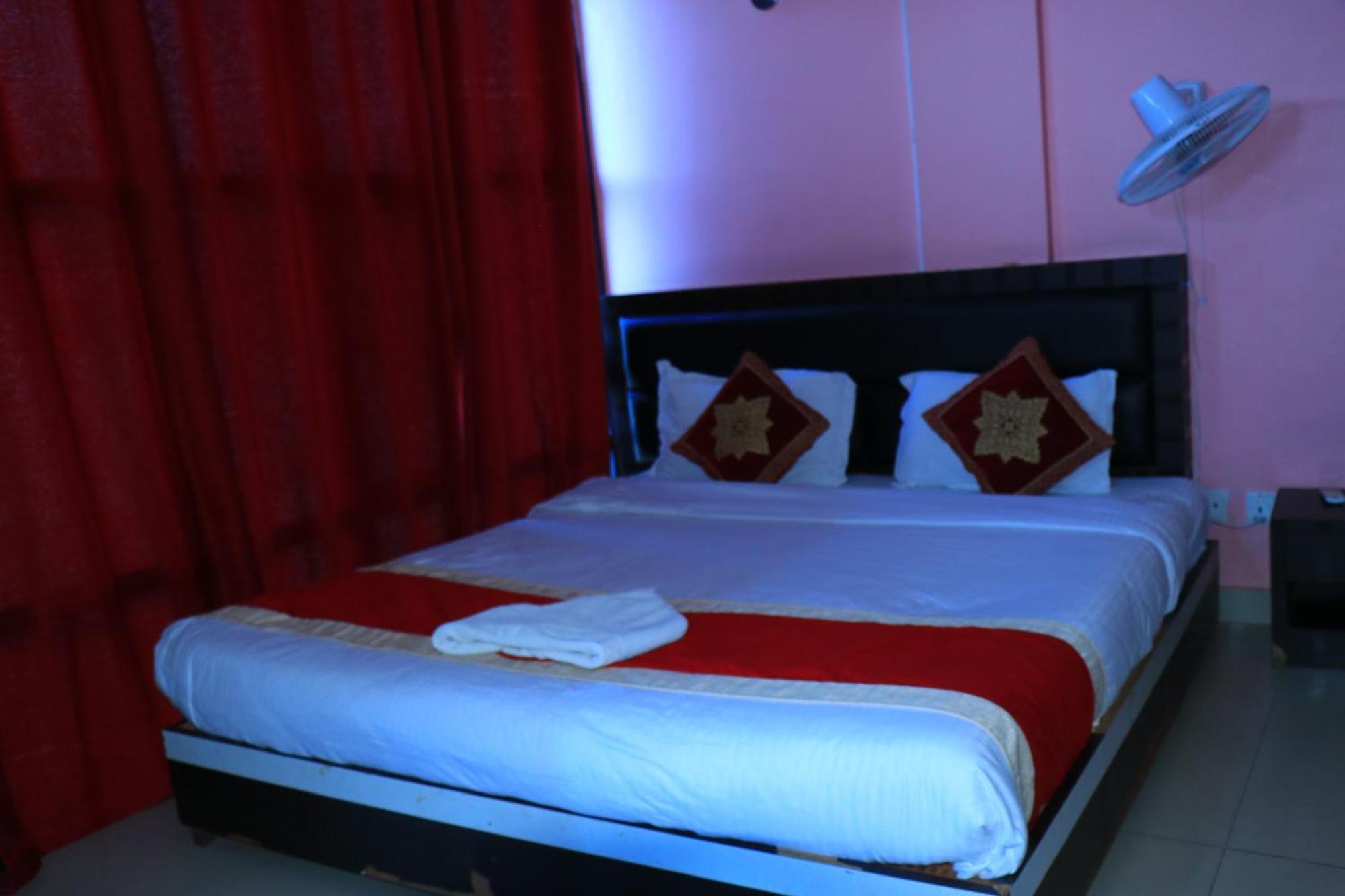 Hotel Megha Heritage Surkhet Εξωτερικό φωτογραφία